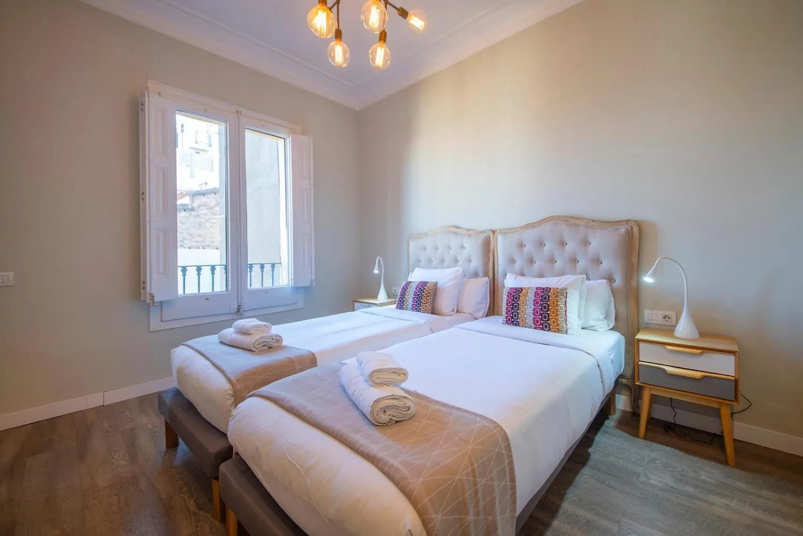You Stylish City Center Apartments Barcelona Spanyolország