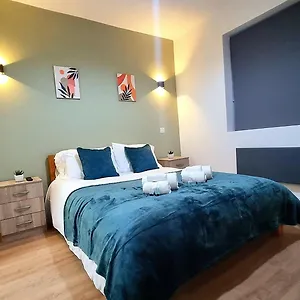 rooms-with-en-suite-contractors-businesses-relocator-friendly.cambridgehotelsuk.com/